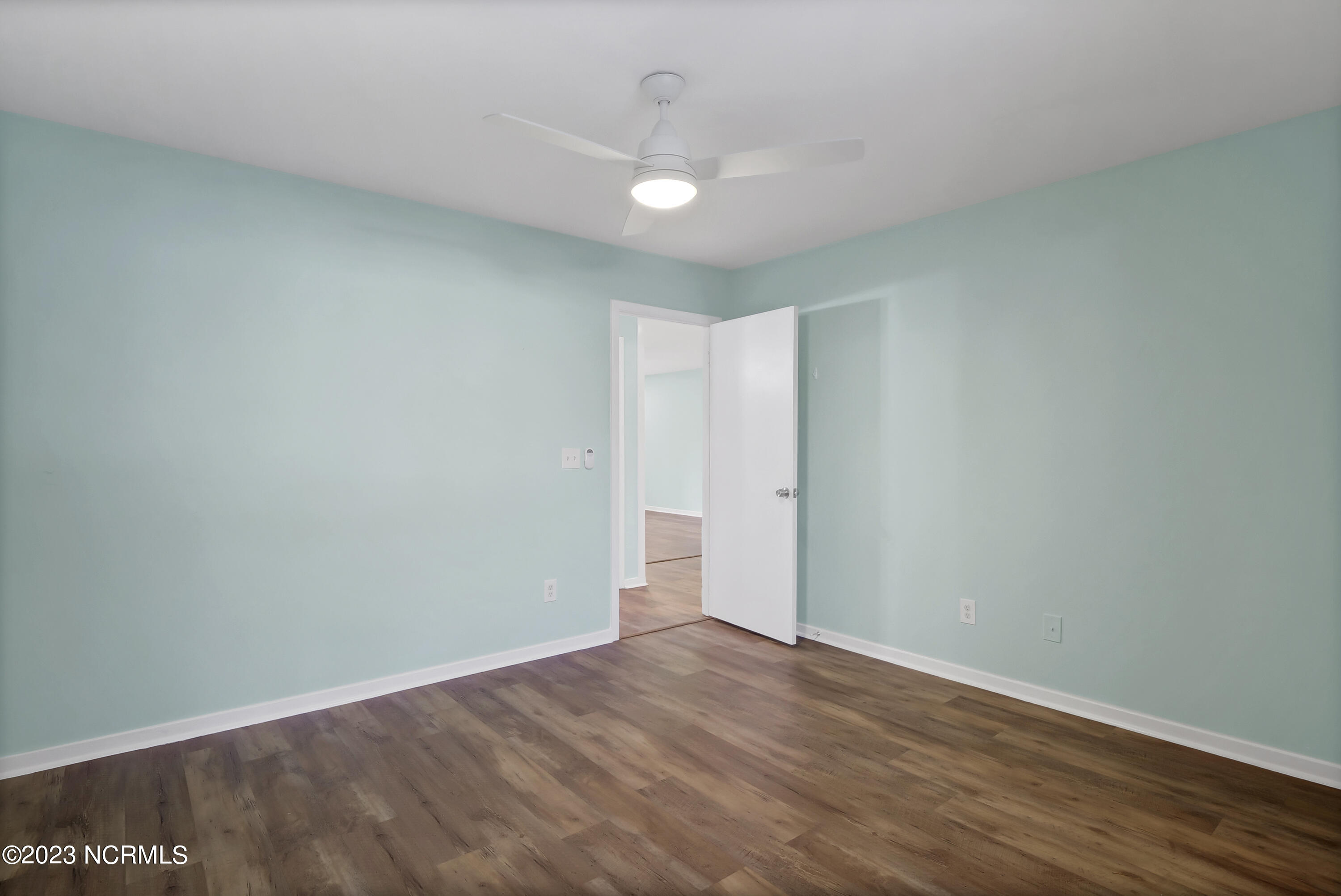 1507 Military Cutoff Road, Unit 121 Wilmington, NC 28403 - Photo 22 of 26 P3855128