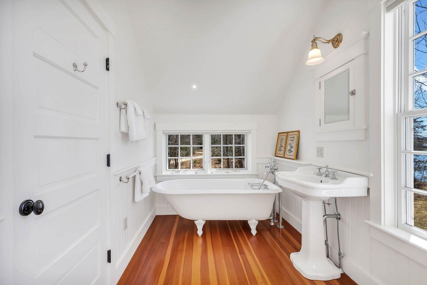 95 Henry Point Road Brooksville, ME 04617 - Photo 23 of 38 W24-ME2164-Bracken23