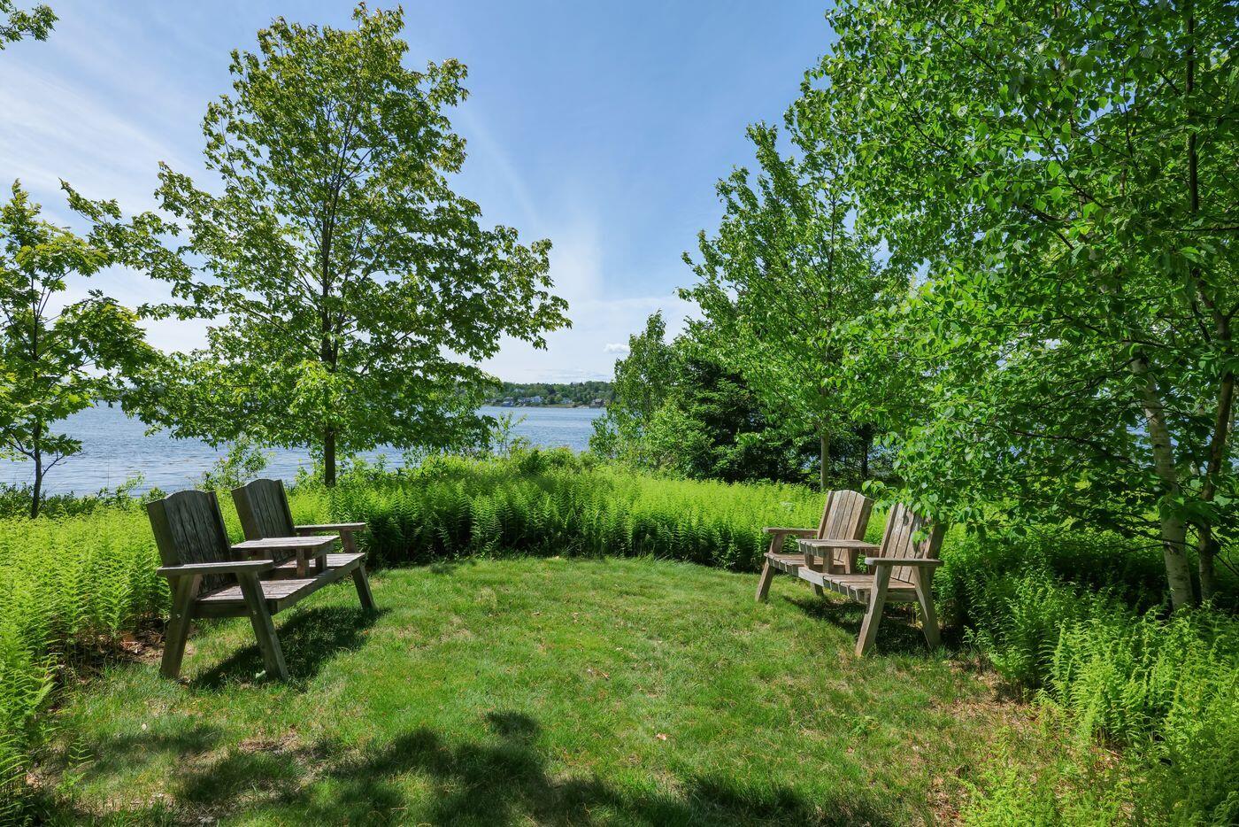 95 Henry Point Road Brooksville, ME 04617 - Photo 3 of 38 W4-ME2164-Bracken3