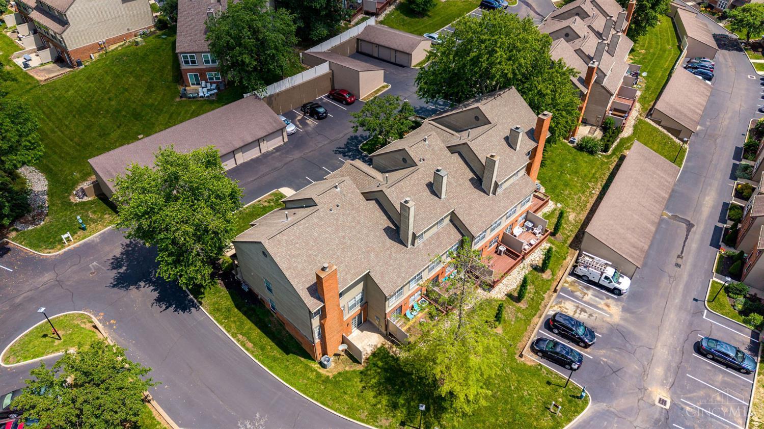 10555 Montgomery Road, Unit 77 Montgomery, OH 45242 - Photo 17 of 54