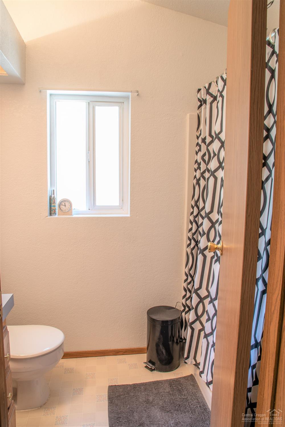 19425 Indian Summer Road Bend, OR 97702 - Photo 17 of 23 Additional Photo