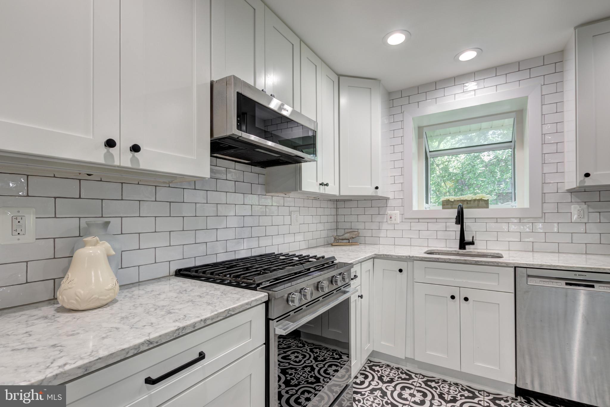 8917 Stark Road Annandale, VA 22003 - Photo 15 of 43 Gallery Image 15