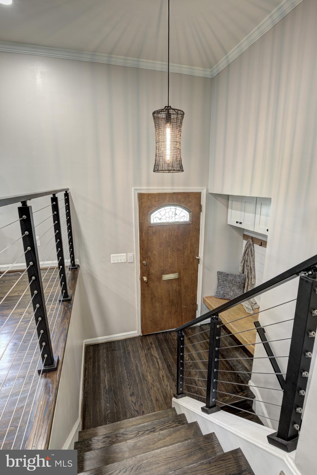 8917 Stark Road Annandale, VA 22003 - Photo 4 of 43 Gallery Image 4