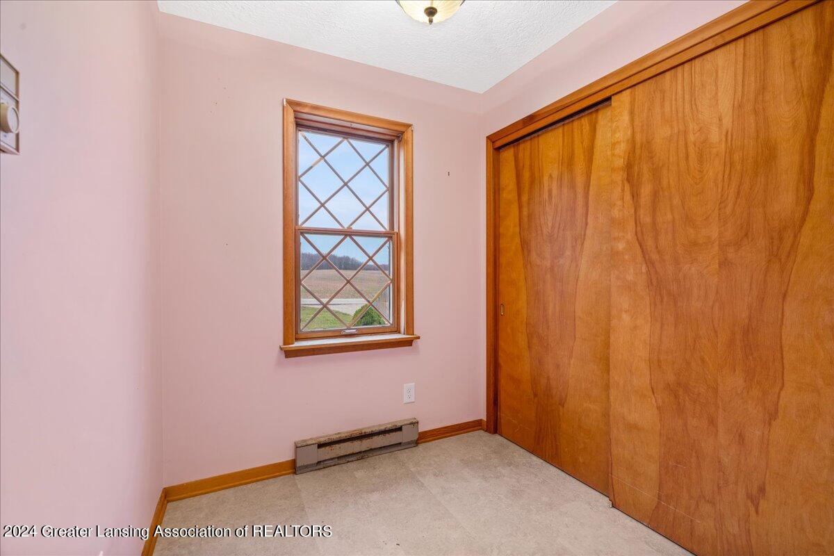 4740 West Clark Road Lansing, MI 48906 - Photo 18 of 37 18-Media Jett-18