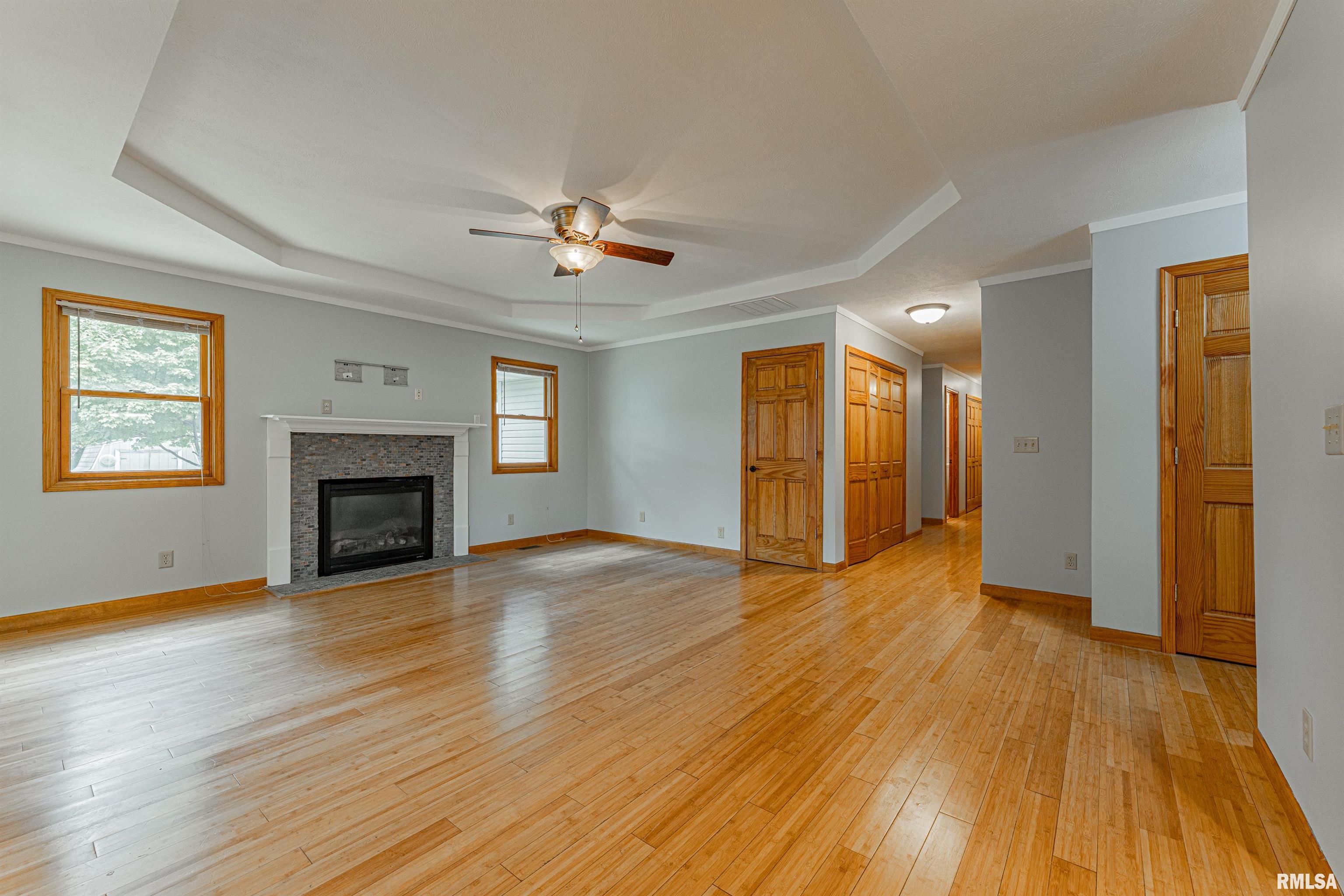 604 South Mary Street Atlanta, IL 61723 - Photo 8 of 38