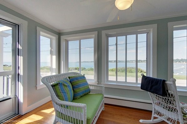 32 Esplanade Middletown, RI 02842 - Photo 11 of 41