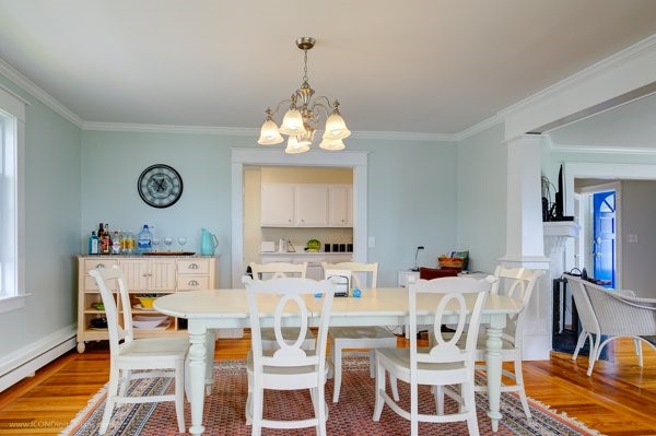 32 Esplanade Middletown, RI 02842 - Photo 19 of 41