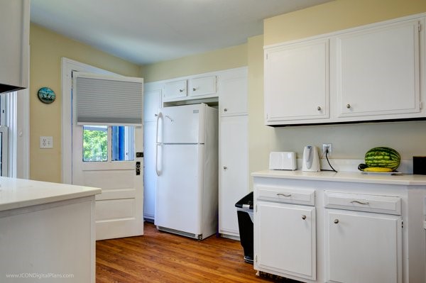 32 Esplanade Middletown, RI 02842 - Photo 20 of 41