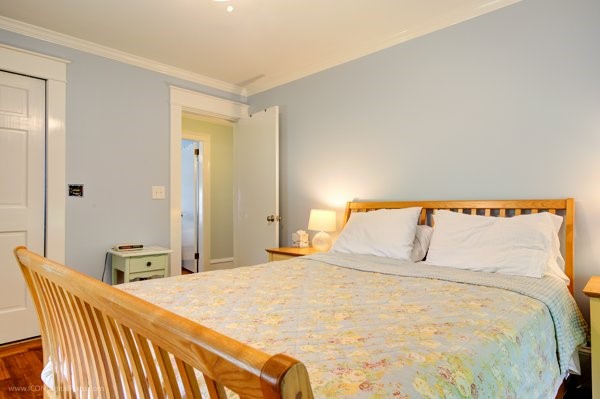 32 Esplanade Middletown, RI 02842 - Photo 28 of 41