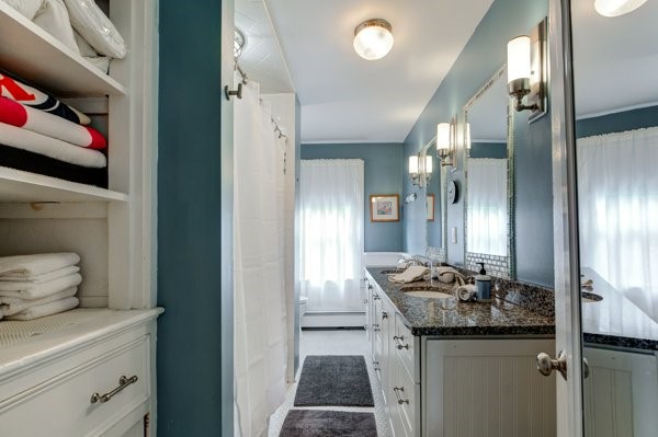 32 Esplanade Middletown, RI 02842 - Photo 34 of 41