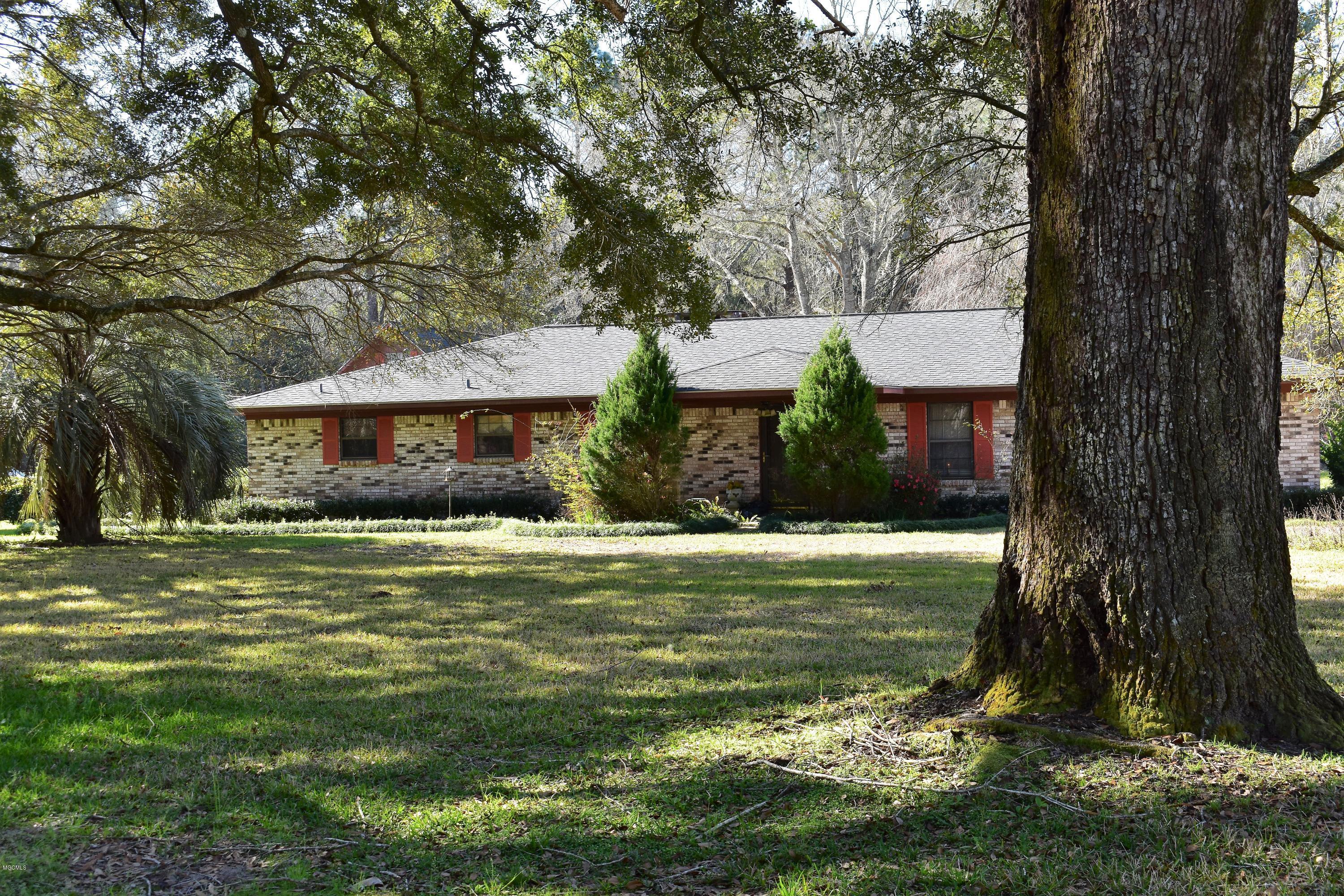 3610 Manchester Road Moss Point, MS 39562 - Photo 8 of 60 DSC_0109