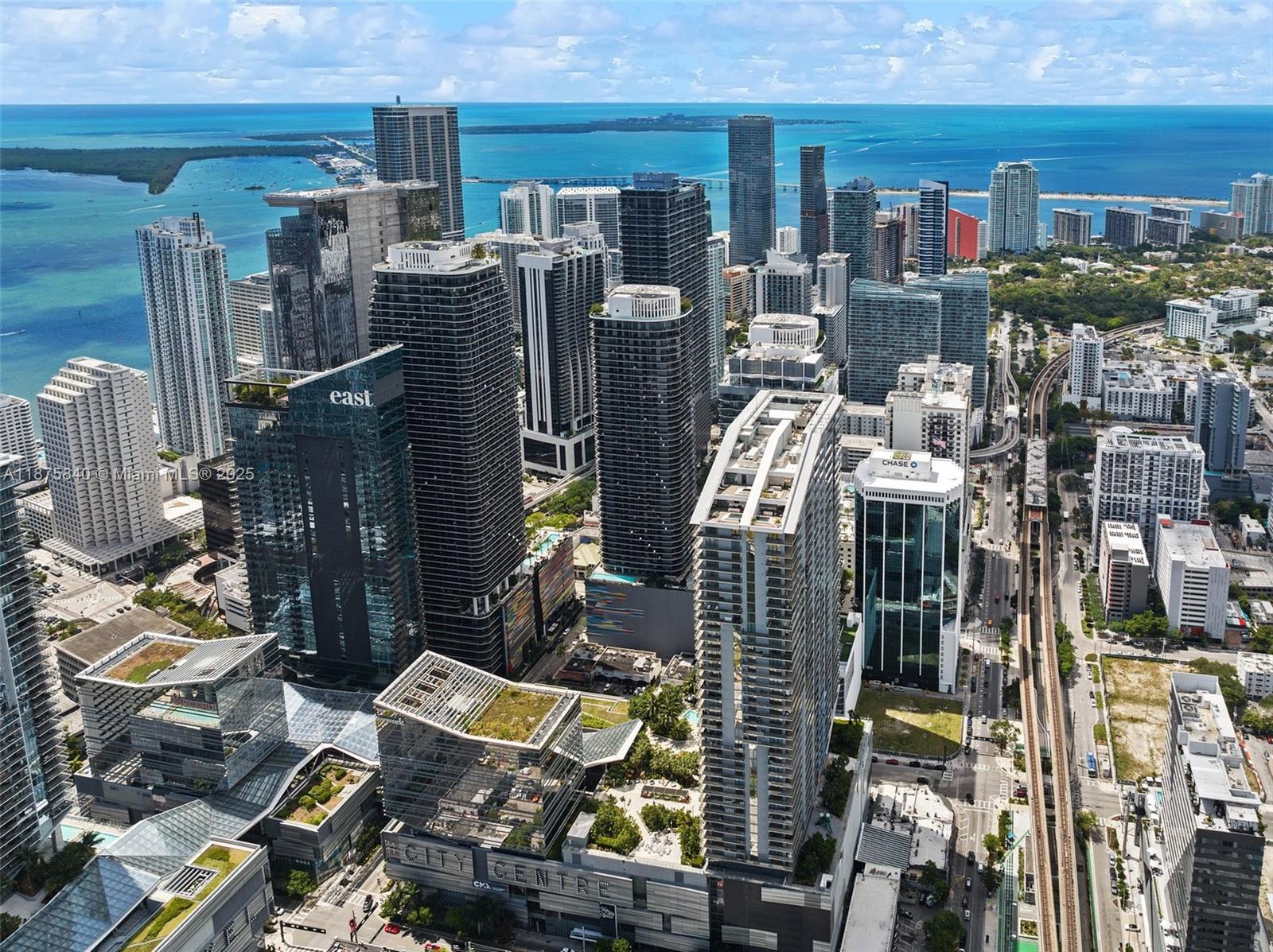 88 Southwest 7th Street, Unit 1403 Miami, FL 33130 - Photo 51 of 53 a picture of city view