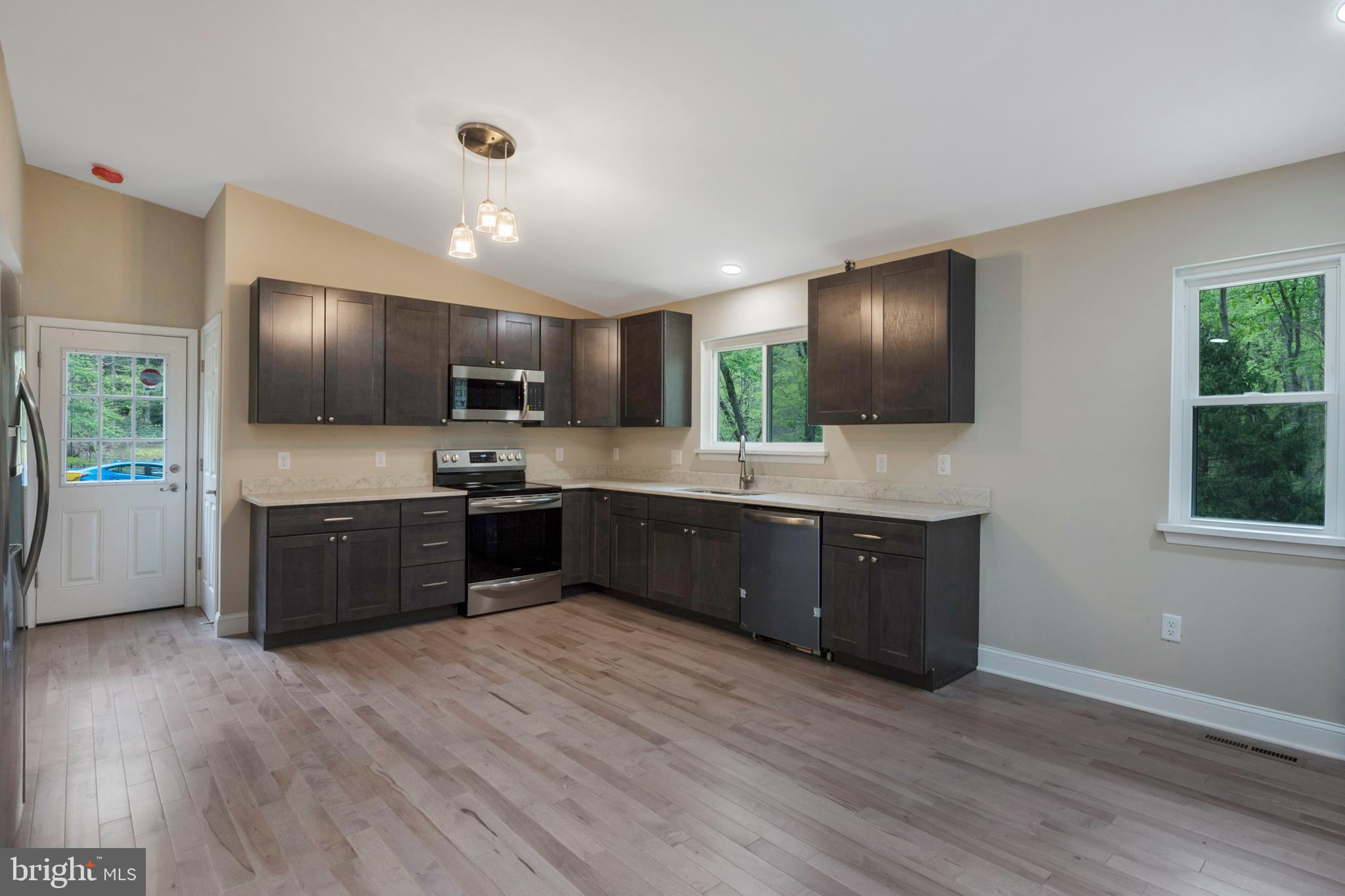 729 Appomattox Road East Davidsonville, MD 21035 - Photo 11 of 42 Gallery Image 11
