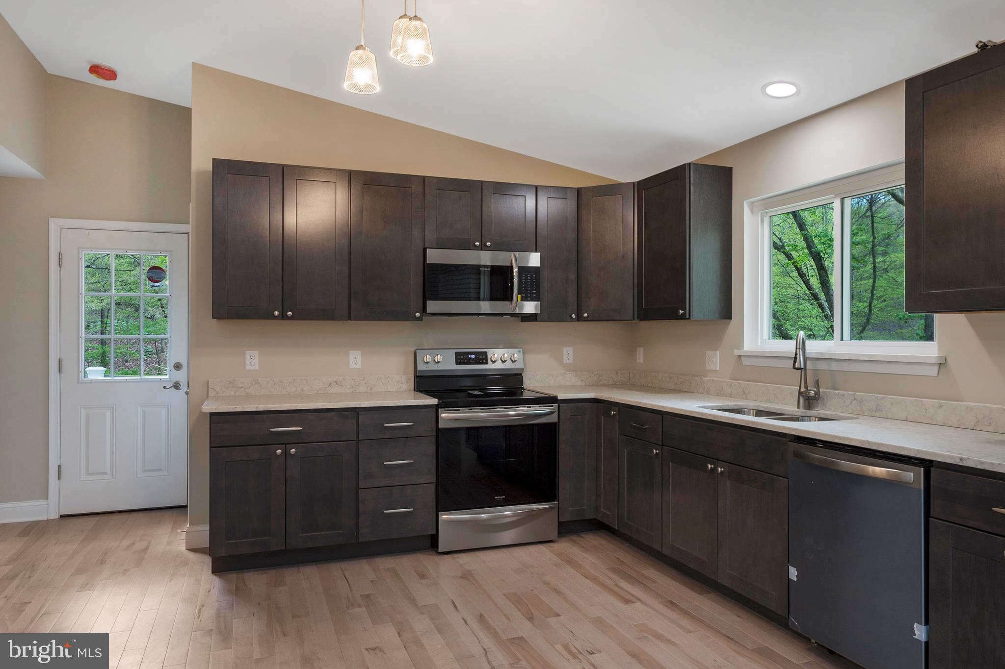 729 Appomattox Road East Davidsonville, MD 21035 - Photo 12 of 42 Gallery Image 12
