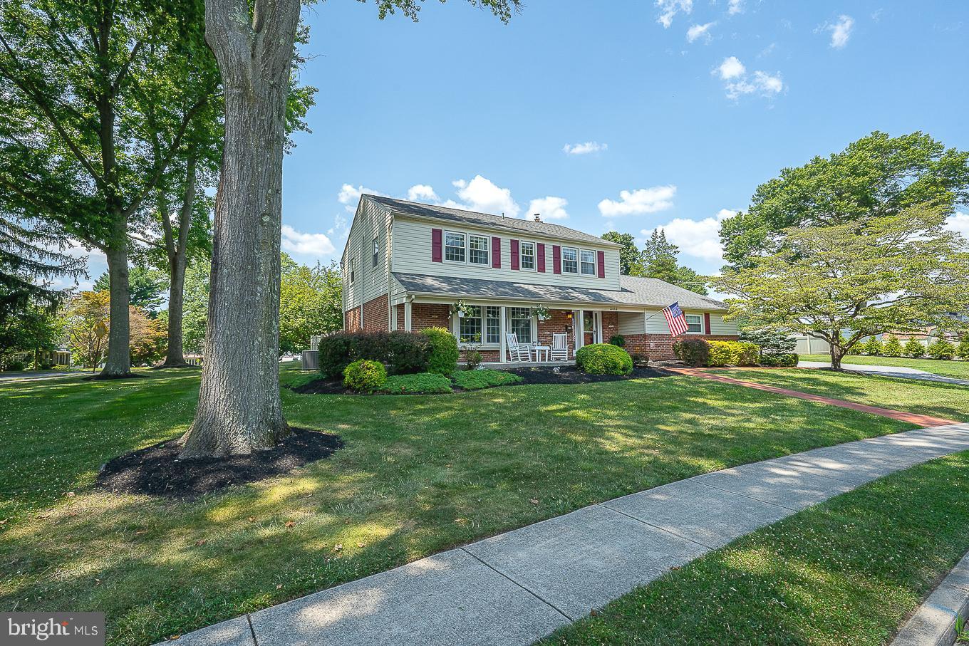 2512 Grant Road Broomall, PA 19008 - Photo 2 of 51 Gallery Image 2
