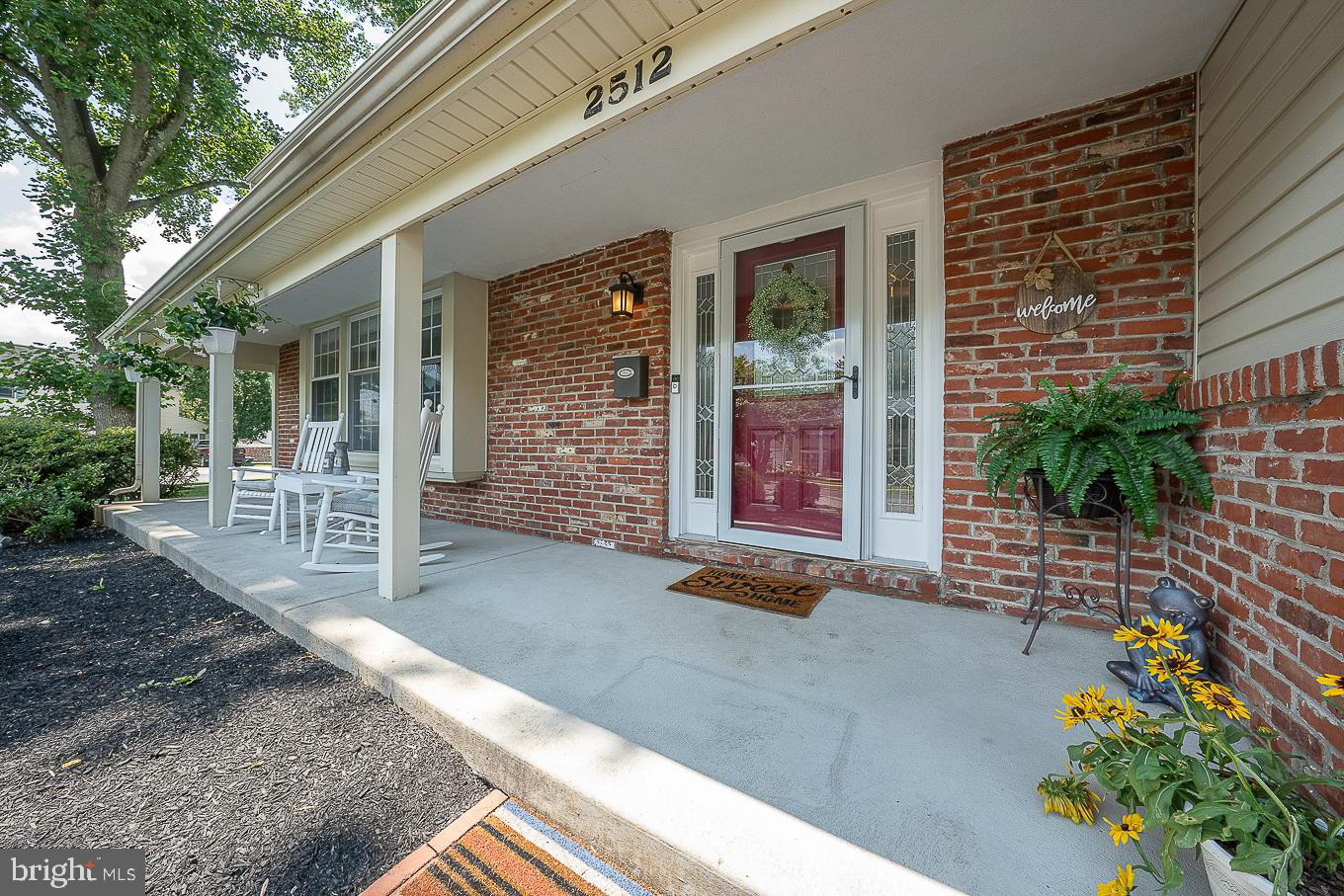 2512 Grant Road Broomall, PA 19008 - Photo 4 of 51 Gallery Image 4