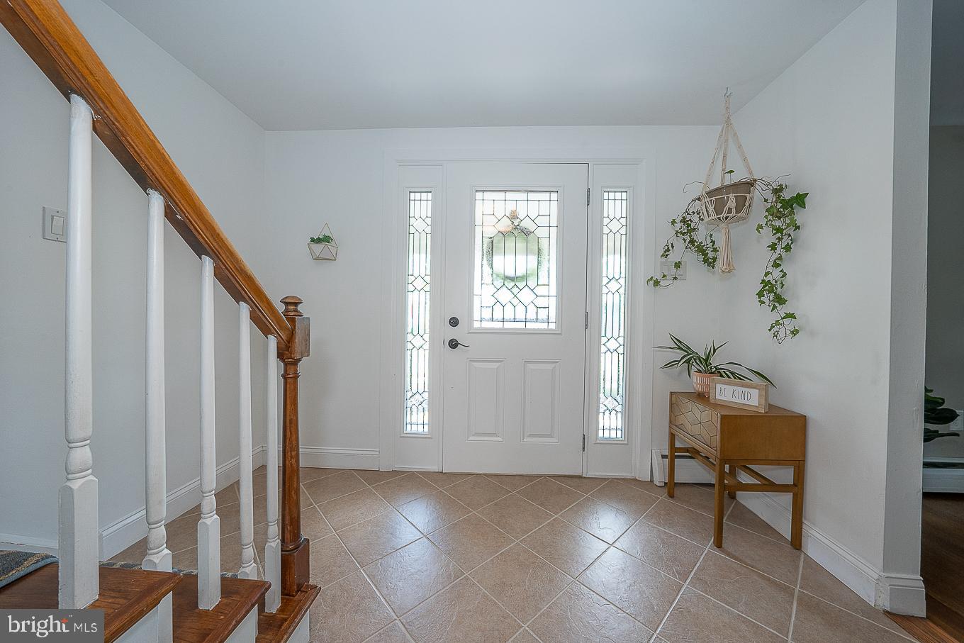 2512 Grant Road Broomall, PA 19008 - Photo 7 of 51 Gallery Image 7