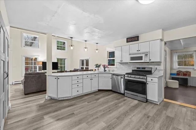 $650,000 | 274 Old Stage Road, Essex Junction, VT 05452