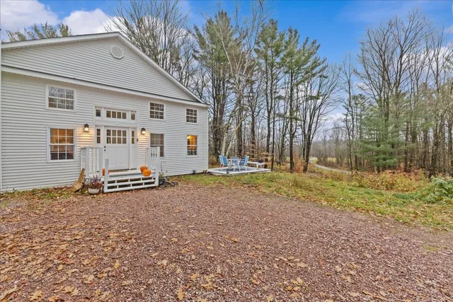 $650,000 | 274 Old Stage Road, Essex Junction, VT 05452