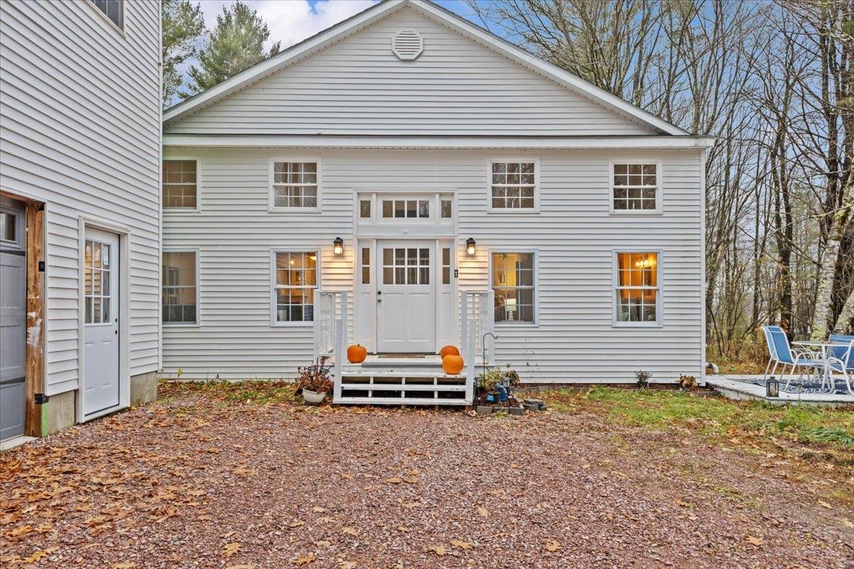 274 Old Stage Road Essex Junction, VT 05452 - Photo 9 of 35 Gallery Image 9