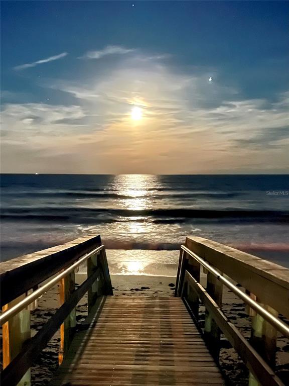108 Coronado Road Flagler Beach, FL 32136 - Photo 14 of 14 a view of a stove