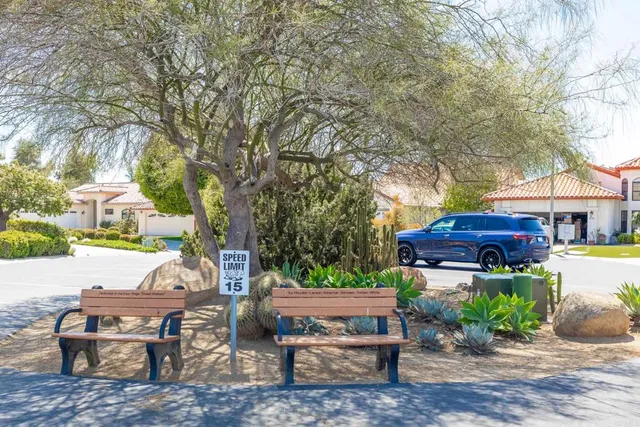 $894,900 | 1057 Ridge Heights Drive, Fallbrook, CA 92028