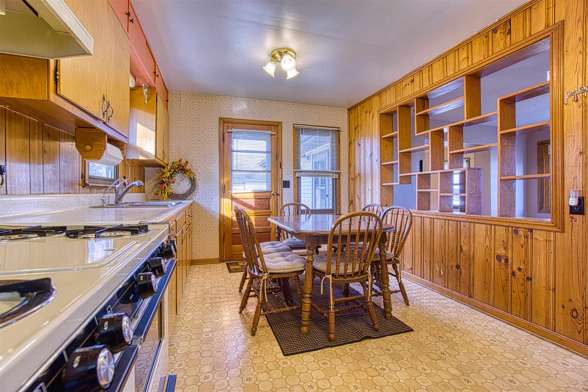 8904 Hogue Road Evansville, IN 47712 - Photo 12 of 36 Gallery Image 12