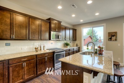 19608 25th Drive Southeast, Unit 2 Bothell, WA 98012 - Photo 4 of 20 Gallery Image 4