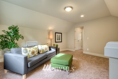 19608 25th Drive Southeast, Unit 2 Bothell, WA 98012 - Photo 9 of 20 Gallery Image 9