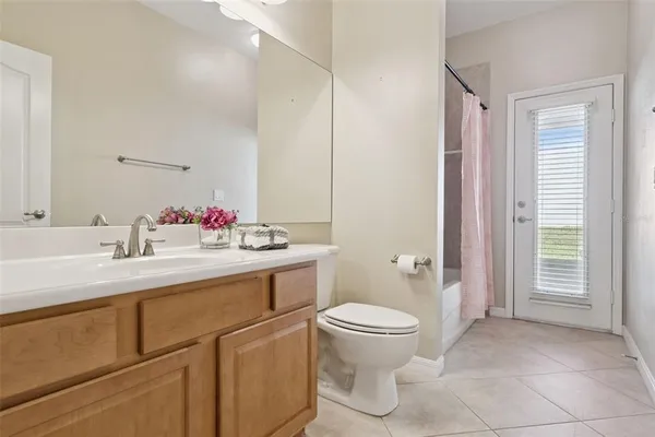 an empty room with closet area