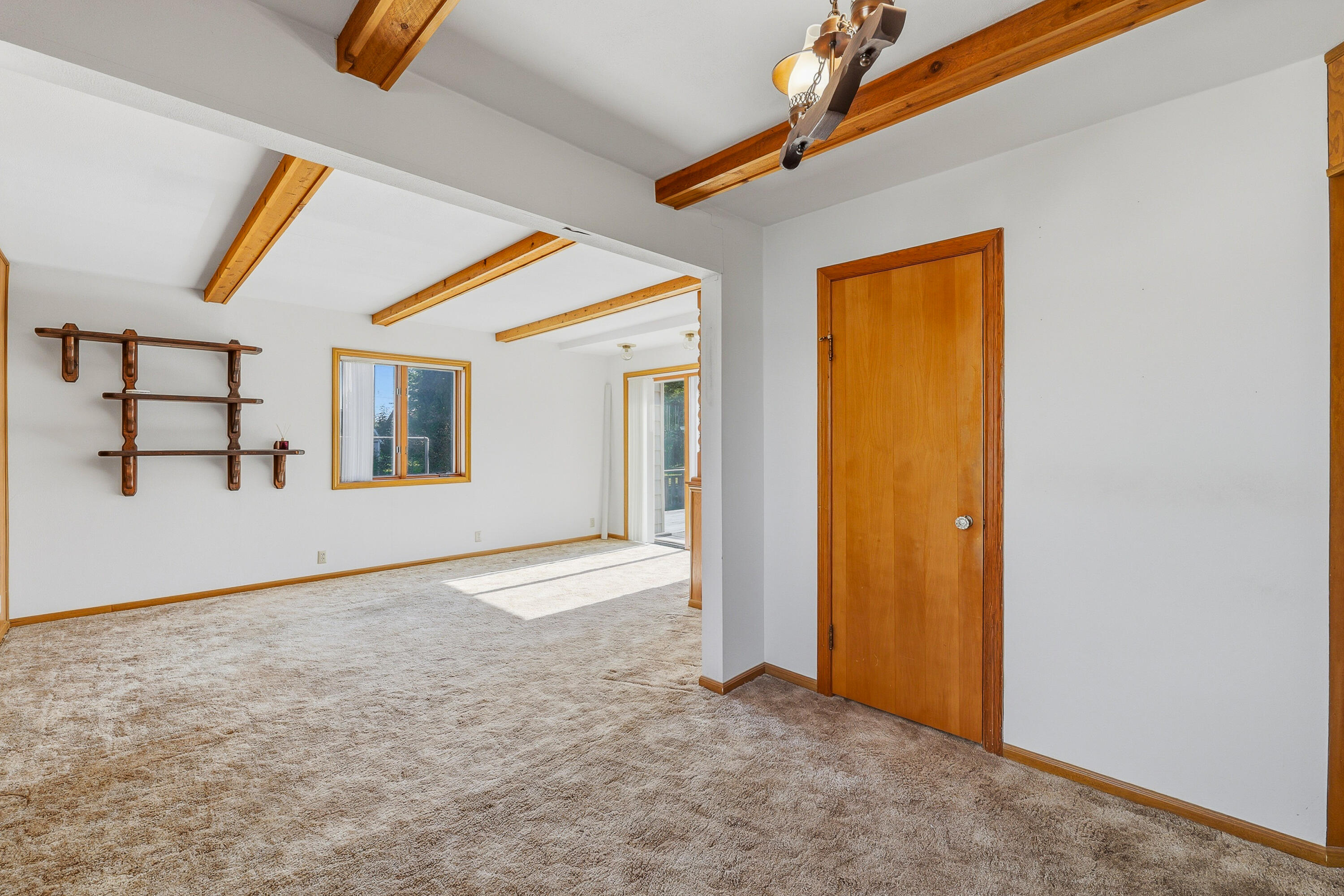 643 Grand Avenue Random Lake, WI 53075 - Photo 6 of 36 Family Room