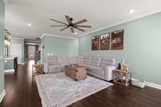 $564,899 | 179 Whaler Avenue, Summerville, SC 29486