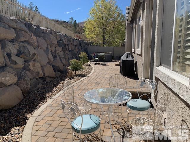 1850 Hunter Creek Road Reno, NV 89519 - Photo 36 of 38 a close view of light