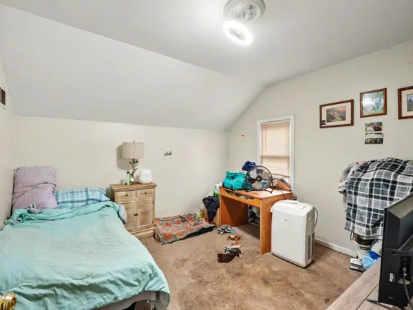 $104,000 | 131 Hollis Street, Jackson, MI 49203