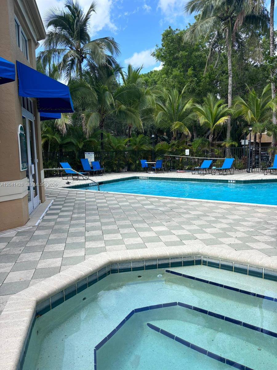 761 North Pine Island Road, Unit 203 Plantation, FL 33324 - Photo 33 of 38