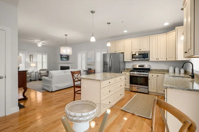 $529,900 | 93 Den Worth Bell Circle, Unit 93, Haverhill, MA 01835