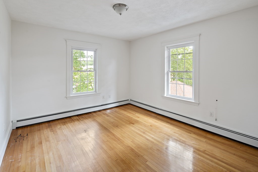 91 Ellison Park Waltham, MA 02452 - Photo 20 of 29