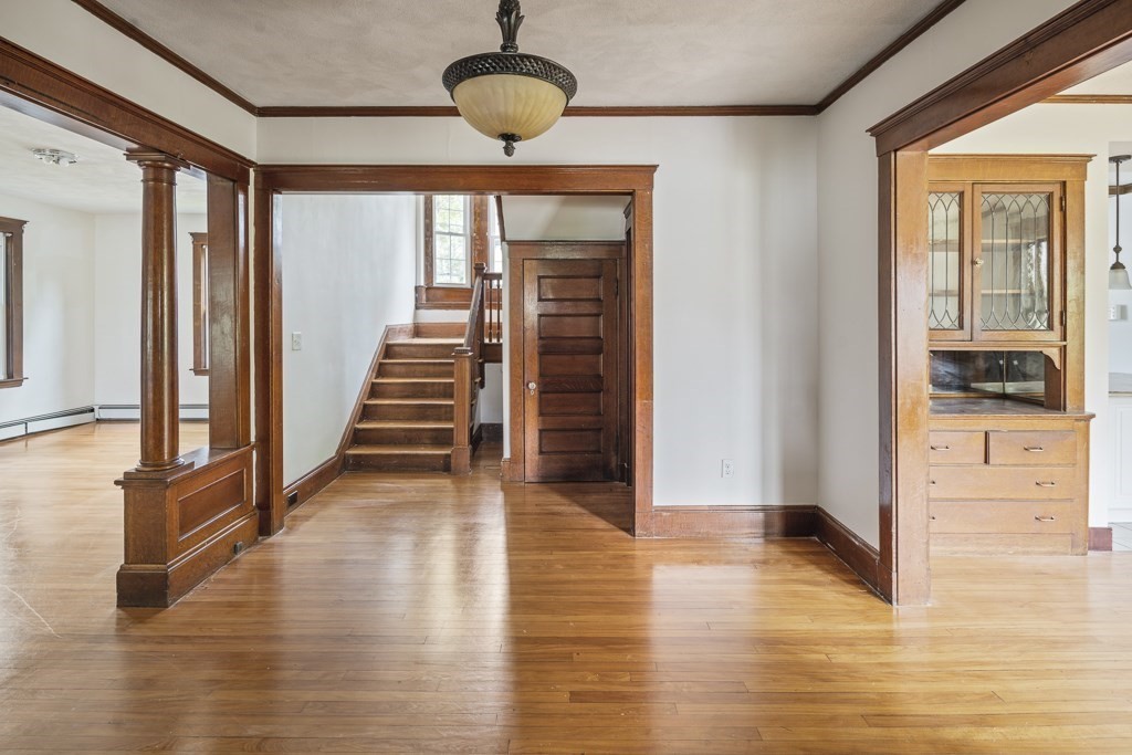 91 Ellison Park Waltham, MA 02452 - Photo 3 of 29