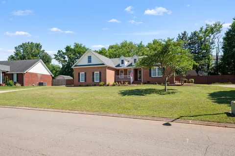 $485,000 | 206 Brentmeade Drive, Murfreesboro, TN 37130