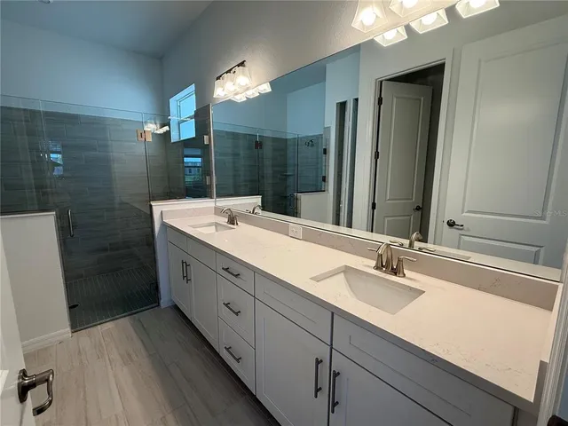 $5,200 | 5543 Lightning Whelk Lane, Bradenton, FL 34211