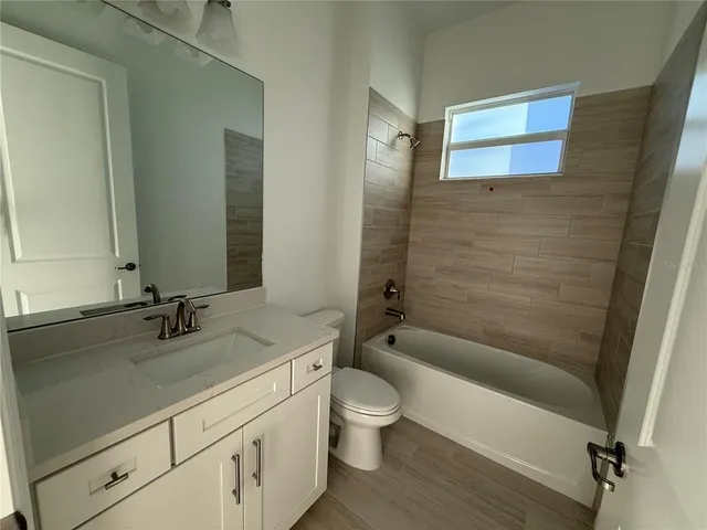 $5,200 | 5543 Lightning Whelk Lane, Bradenton, FL 34211