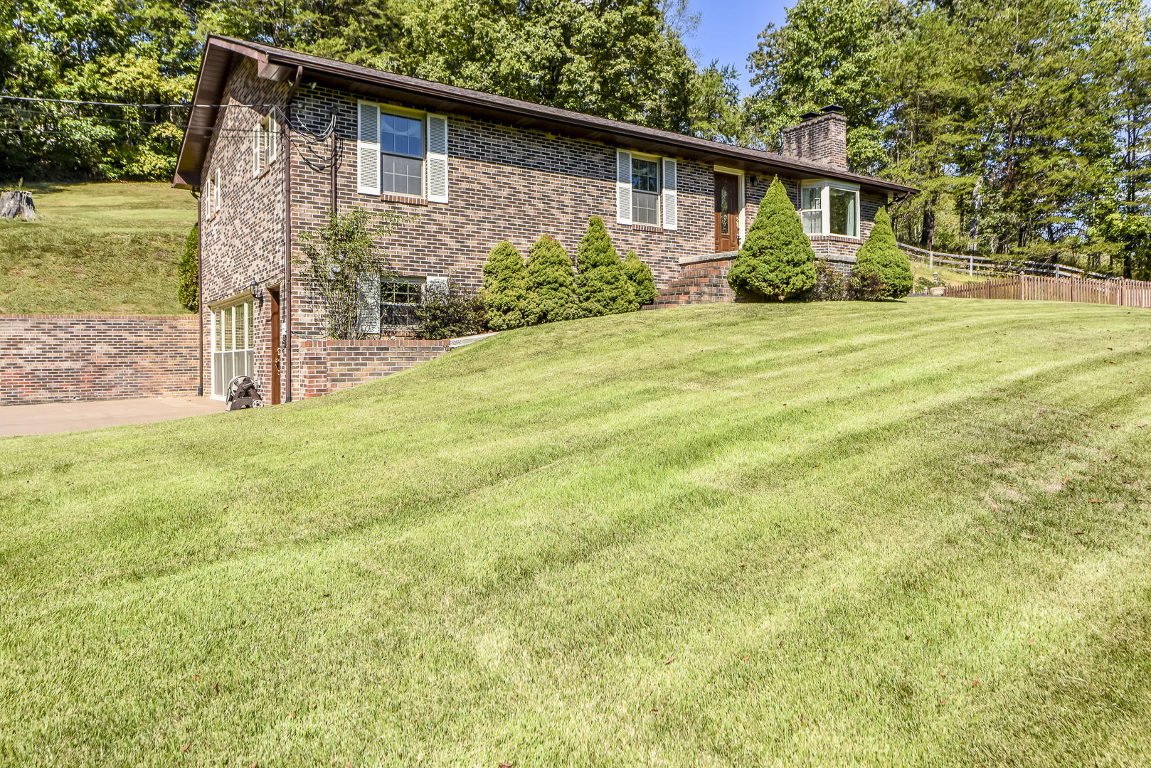 305 Strader Road Powell, TN 37849 - Photo 1 of 14 1
