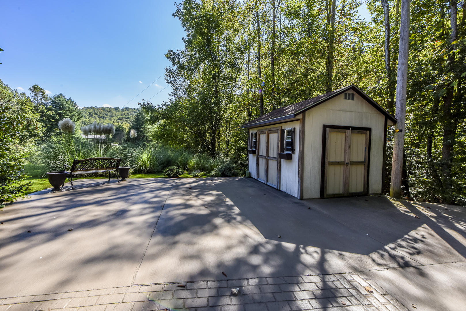 305 Strader Road Powell, TN 37849 - Photo 11 of 14 12