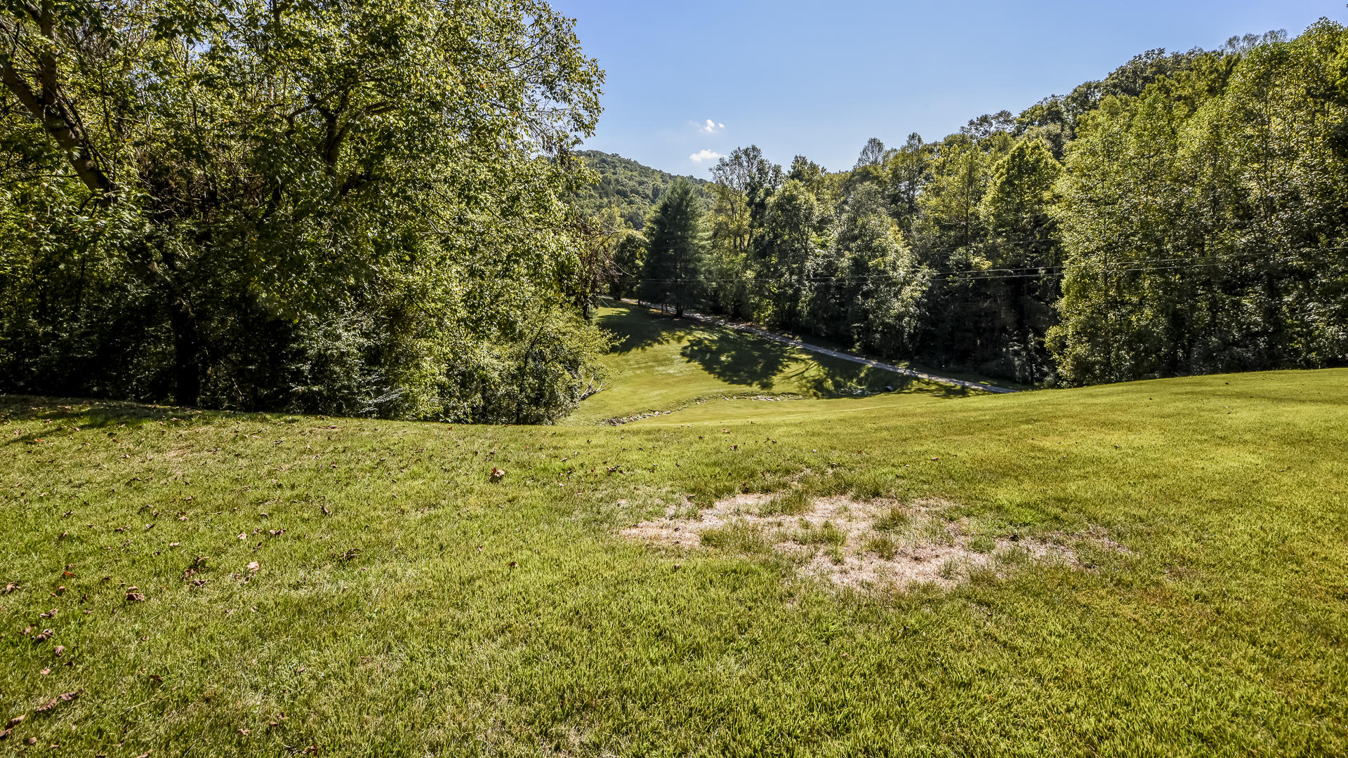 305 Strader Road Powell, TN 37849 - Photo 13 of 14 14