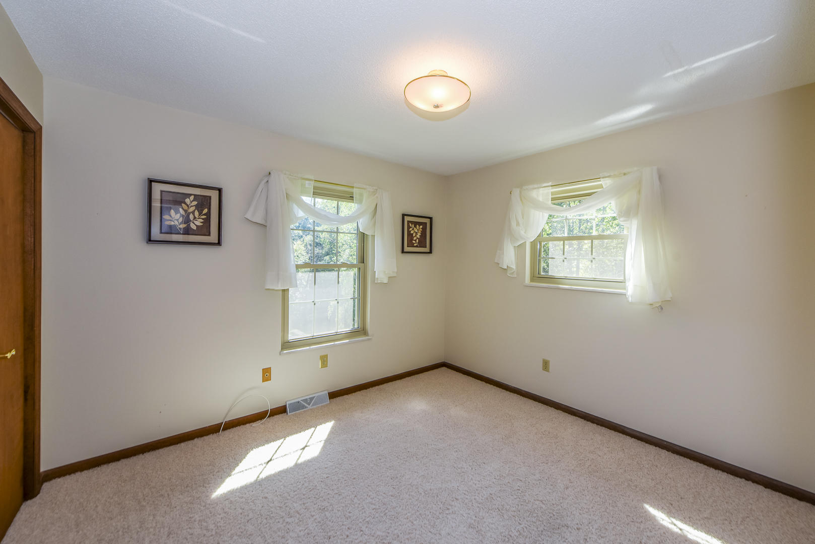305 Strader Road Powell, TN 37849 - Photo 7 of 14 6