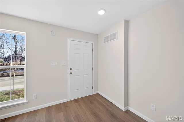 $278,900 | 463 Sunset Hollow Drive, Wentzville, MO 63385