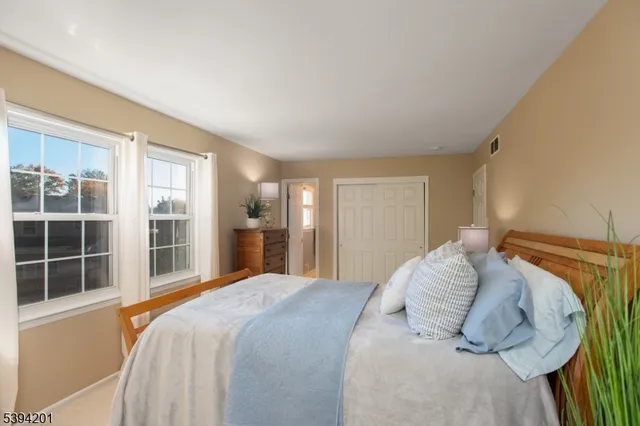 $749,000 | 4 Marshall Road, Hillsborough, NJ 08844