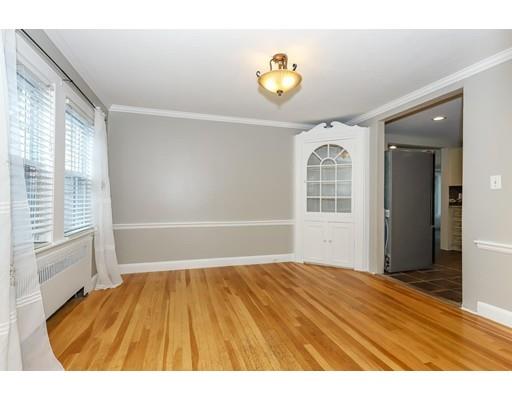 24 Landon Road Milton, MA 02186 - Photo 8 of 25 Gallery Image 8