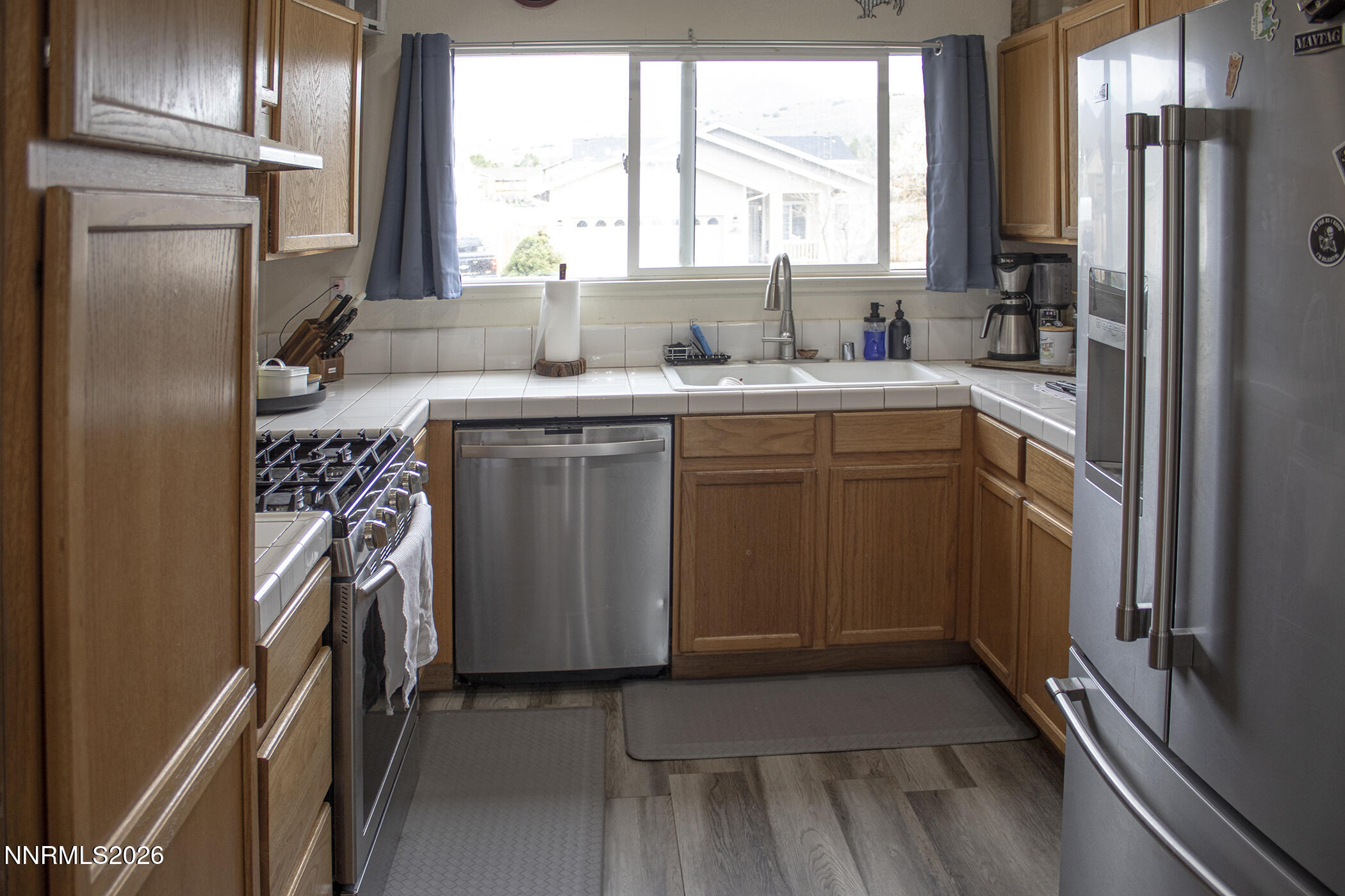 21112 Mt Evans Court Reno, NV 89508 - Photo 5 of 23 5