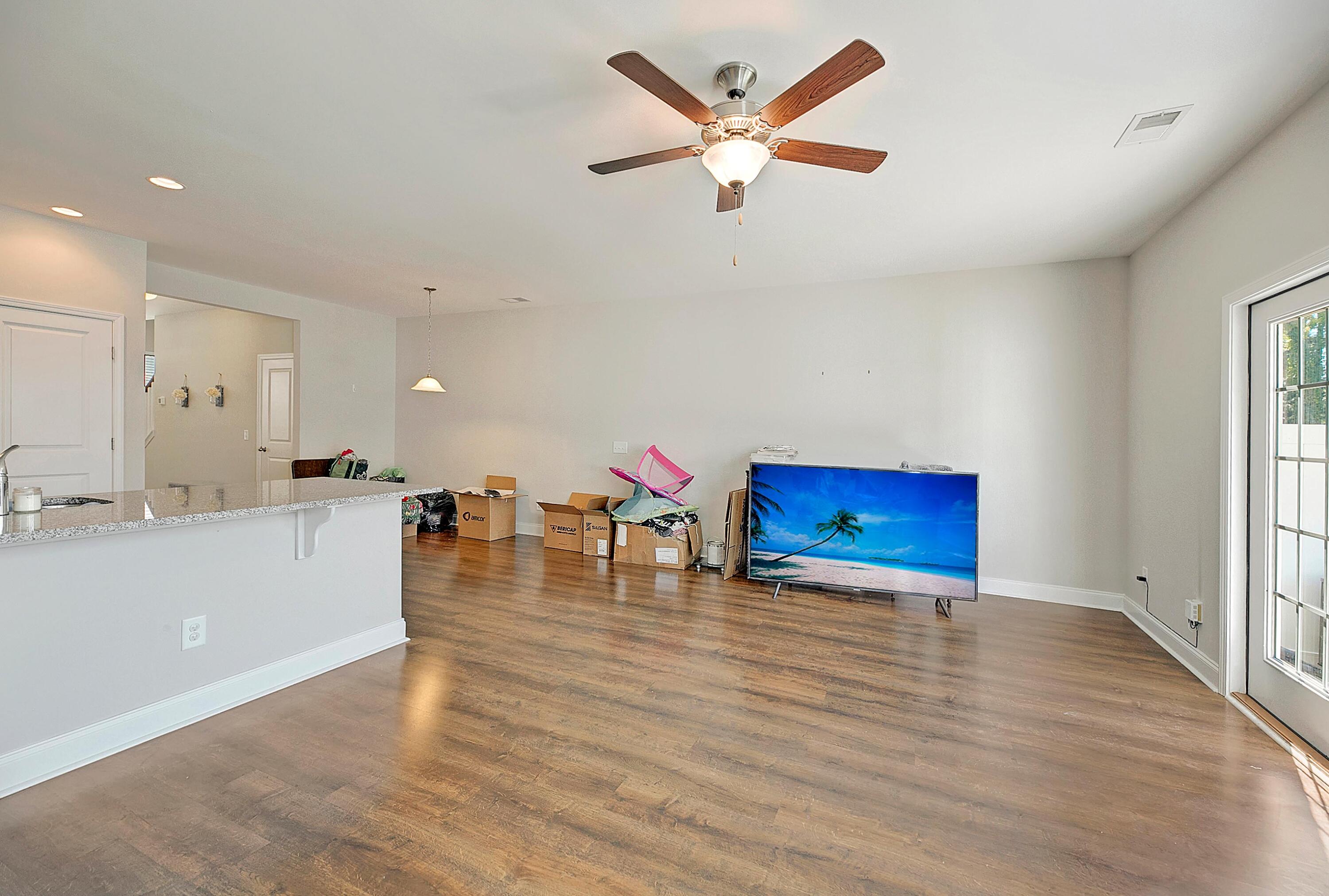 7845 Montview Road North Charleston, SC 29418 - Photo 11 of 36 CREM_7845 Montview Rd_012